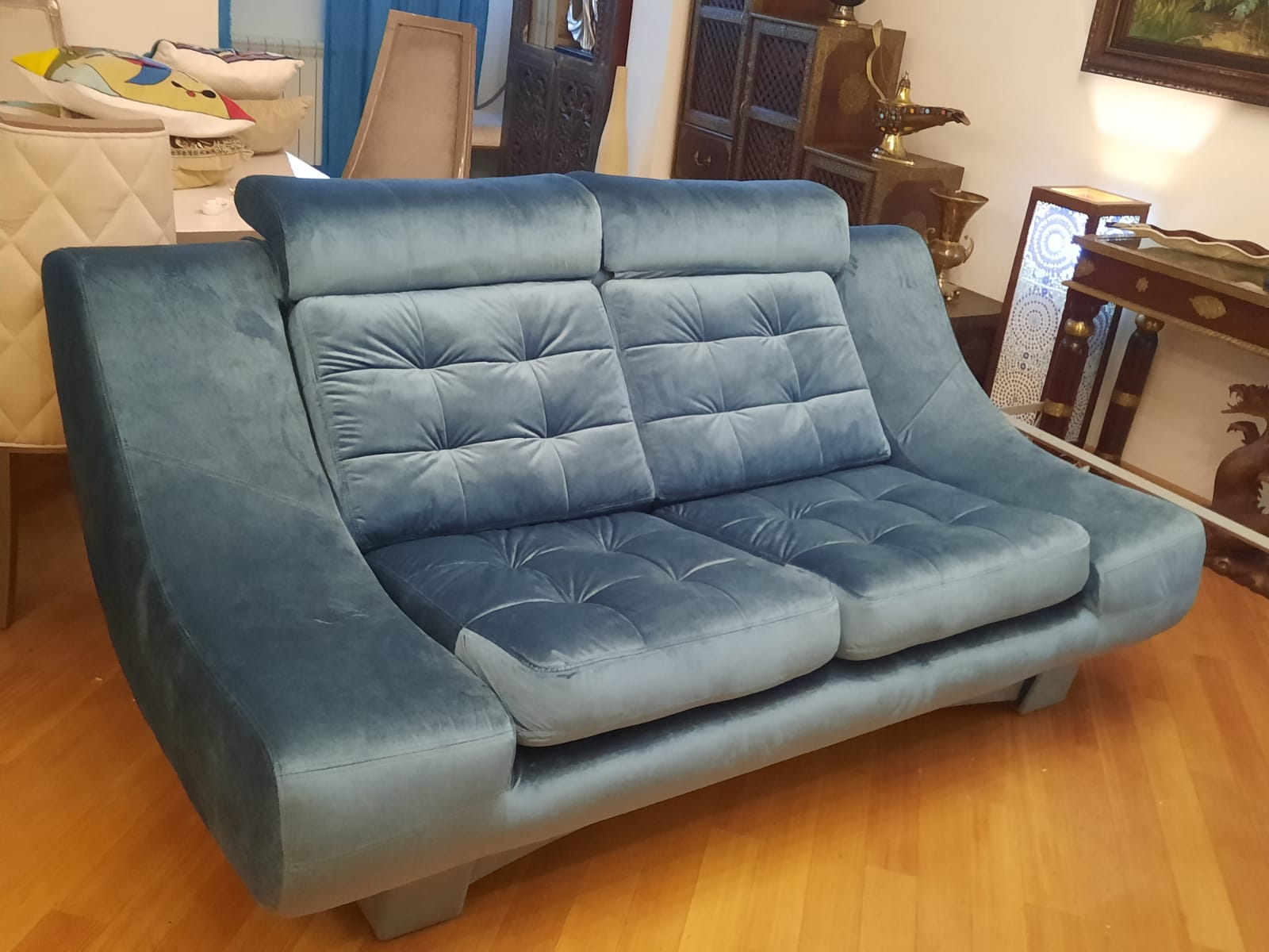 Обивка дивана на дому. Лесной Городок